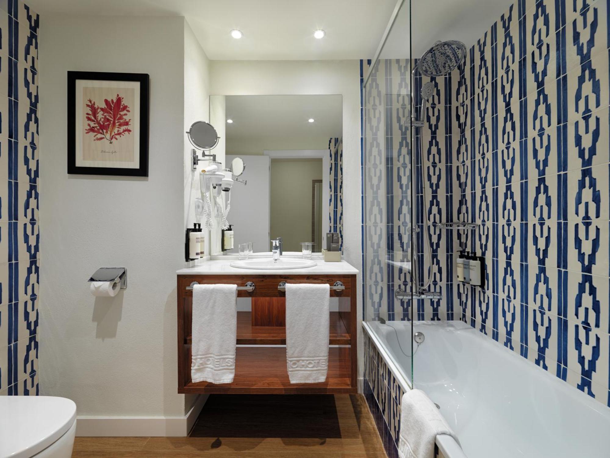 Junior Suite,1436431360:JPEG